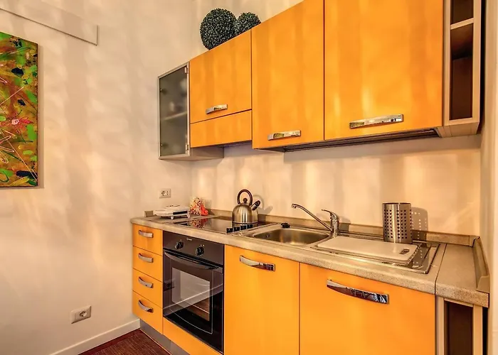 Lovely Close Vatican Roma