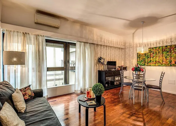 Lovely Close Vatican Roma